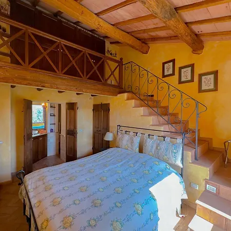 Country Charm & Jacuzzi Vote 5 Other Ota Cetona